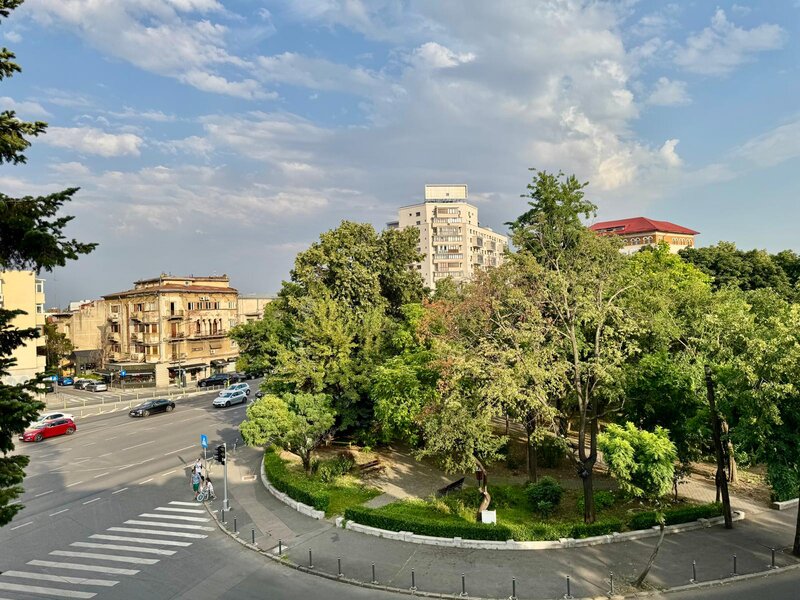 Piata Dorobanti, ideal pentru birouri, 4 camere de inchiriat,