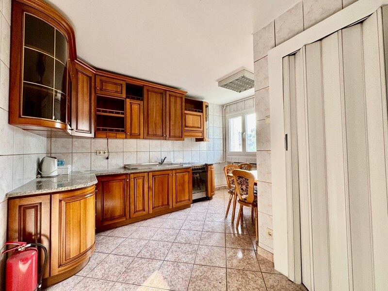 Piata Dorobanti, ideal pentru birouri, 4 camere de inchiriat,